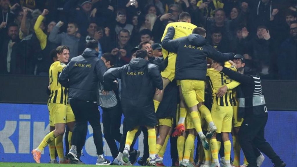 ΑΕΚ: Από την «κόλαση» του 0-2 στον «παράδεισο» των «16» (Highlights)